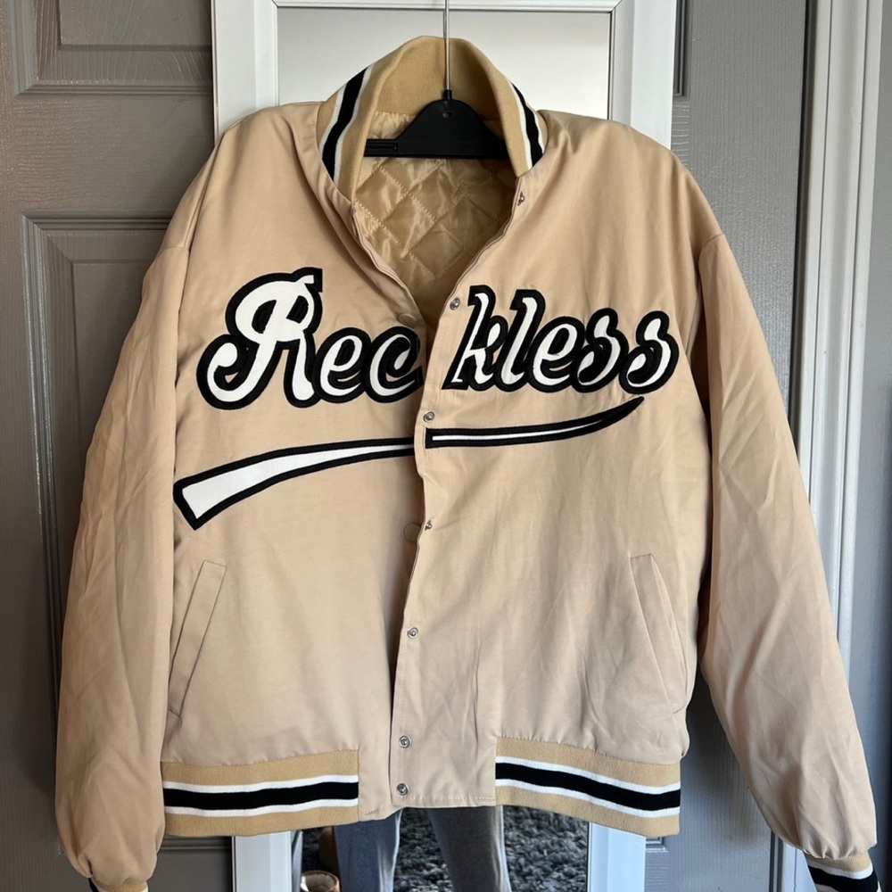Bomber jacket
